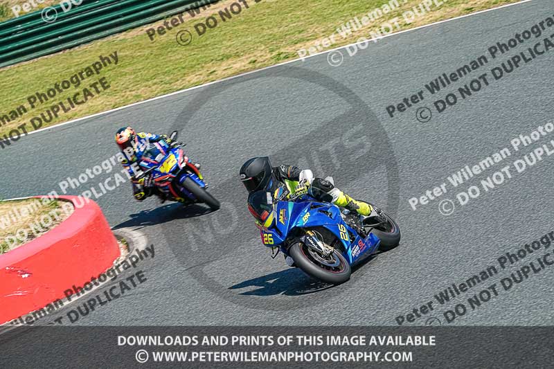 enduro digital images;event digital images;eventdigitalimages;mallory park;mallory park photographs;mallory park trackday;mallory park trackday photographs;no limits trackdays;peter wileman photography;racing digital images;trackday digital images;trackday photos